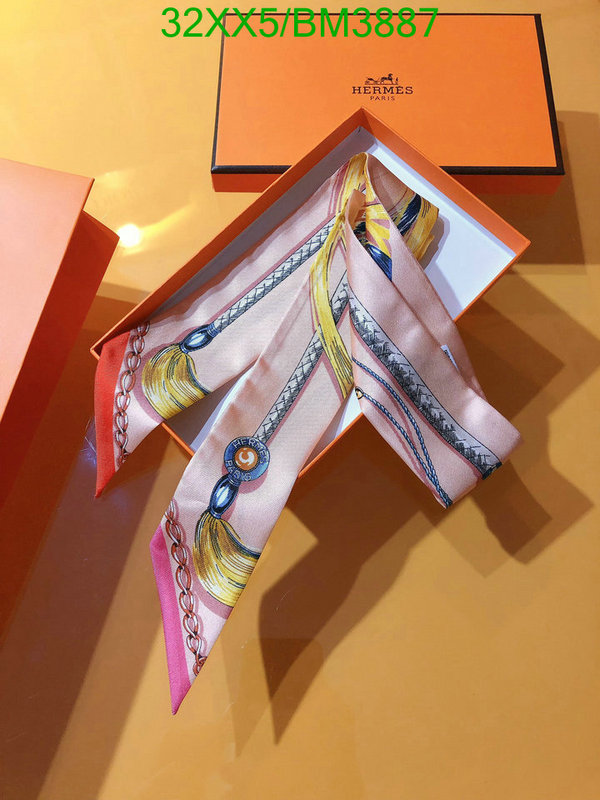 Hermes-Scarf Code: BM3887 $: 32USD