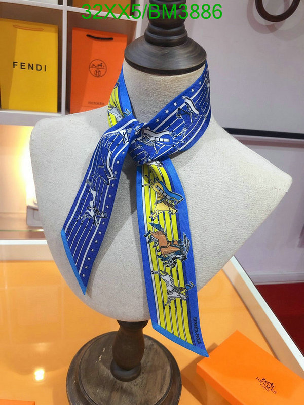 Hermes-Scarf Code: BM3886 $: 32USD