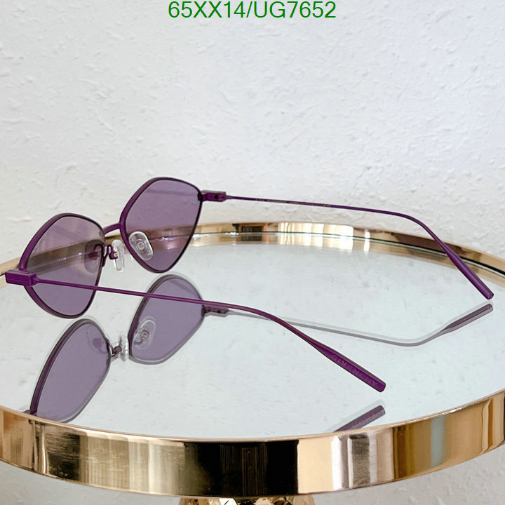 Givenchy-Glasses Code: UG7652 $: 65USD