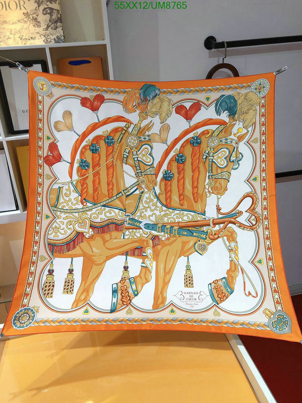 Hermes-Scarf Code: UM8765 $: 55USD