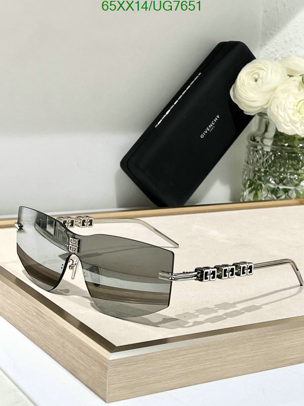 Givenchy-Glasses Code: UG7651 $: 65USD