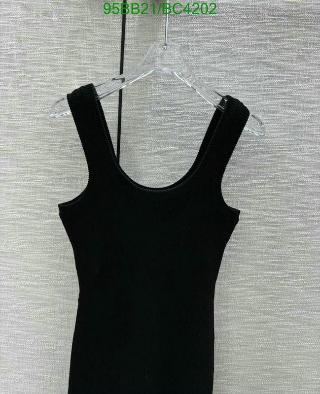 MIUMIU-Clothing Code: BC4202 $: 95USD