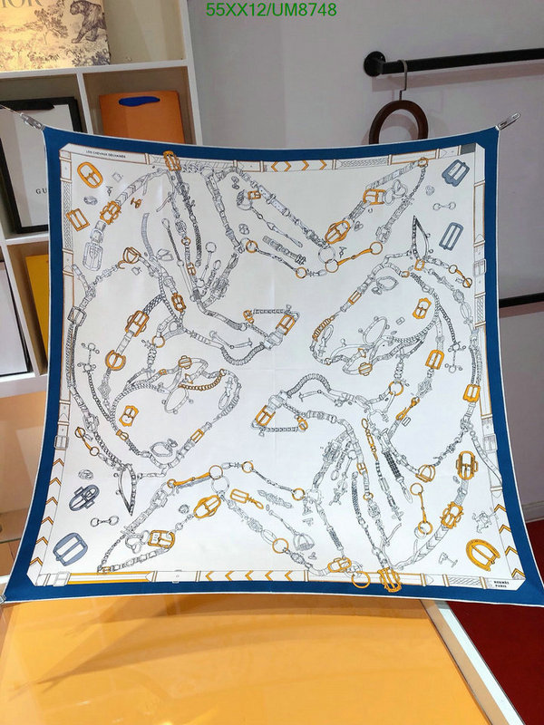 Hermes-Scarf Code: UM8748 $: 55USD