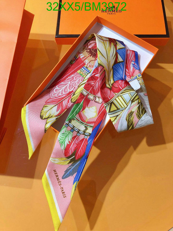 Hermes-Scarf Code: BM3972 $: 32USD