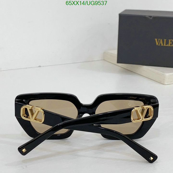 Valentino-Glasses Code: UG9537 $: 65USD