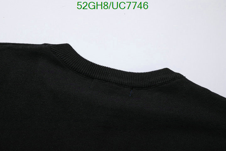 LV-Clothing Code: UC7746 $: 52USD