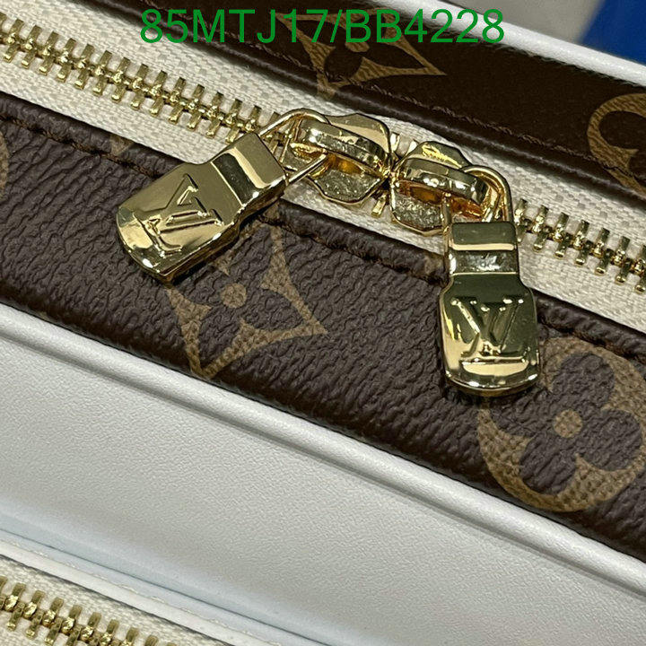 LV-Bag-4A Quality Code: BB4228 $: 85USD