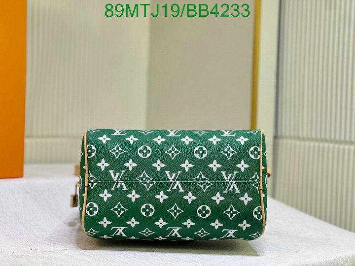 LV-Bag-4A Quality Code: BB4233 $: 89USD