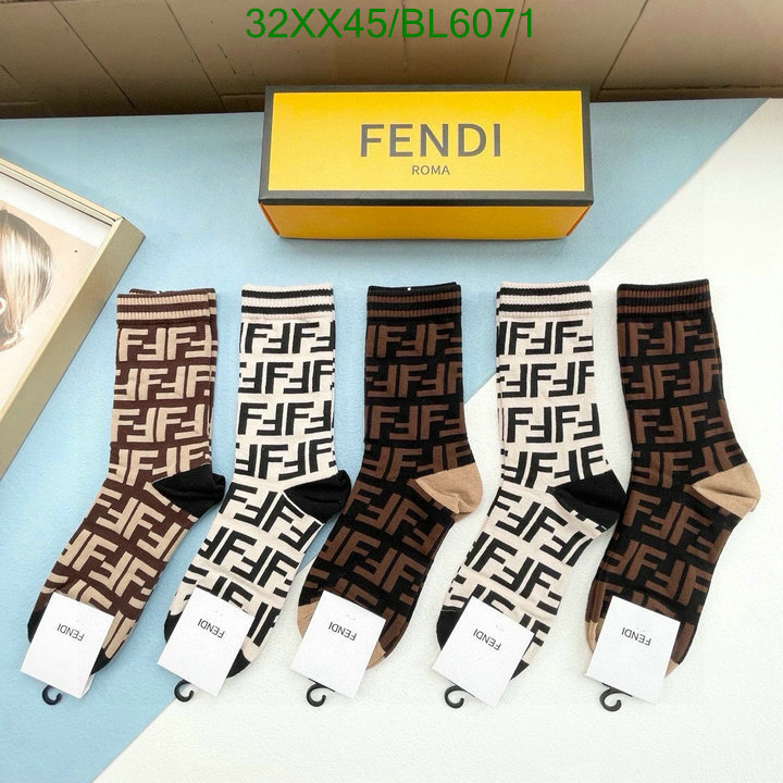 Fendi-Sock Code: BL6071 $: 32USD