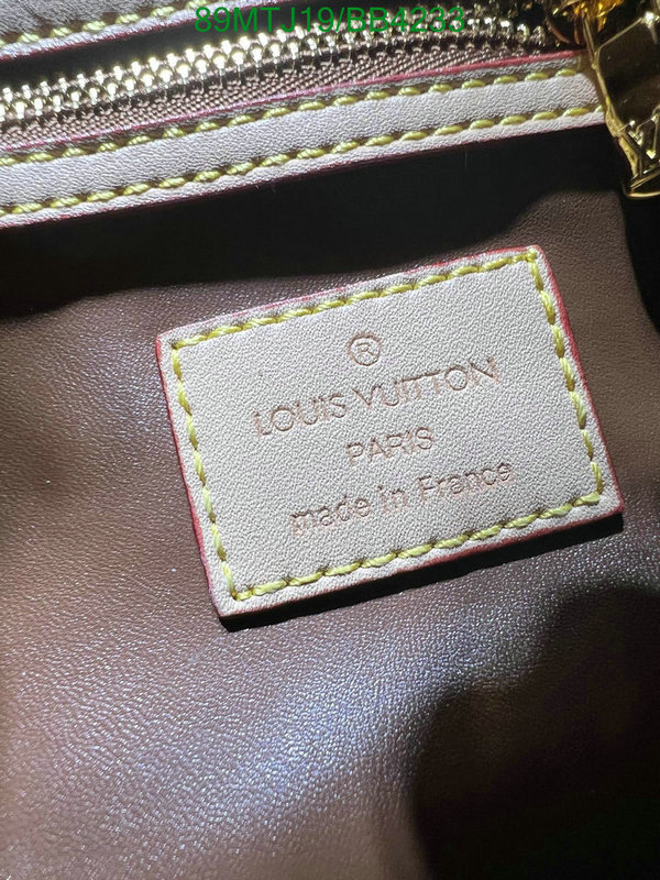 LV-Bag-4A Quality Code: BB4233 $: 89USD