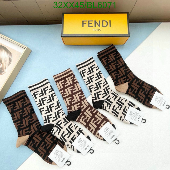 Fendi-Sock Code: BL6071 $: 32USD