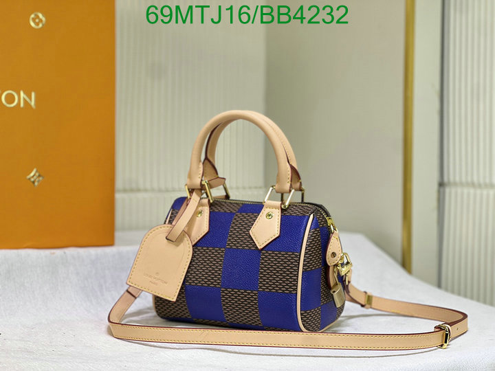 LV-Bag-4A Quality Code: BB4232 $: 69USD