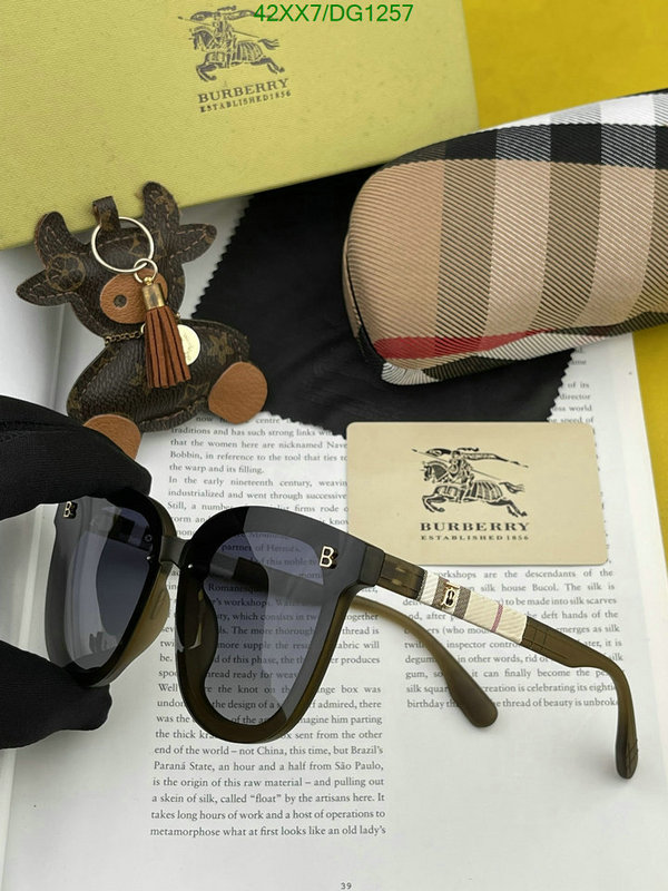 Burberry-Glasses Code: DG1257 $: 42USD