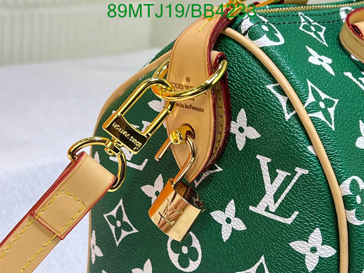 LV-Bag-4A Quality Code: BB4233 $: 89USD