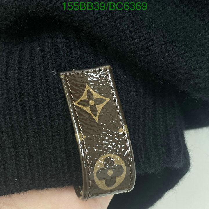 LV-Clothing Code: BC6369 $: 155USD