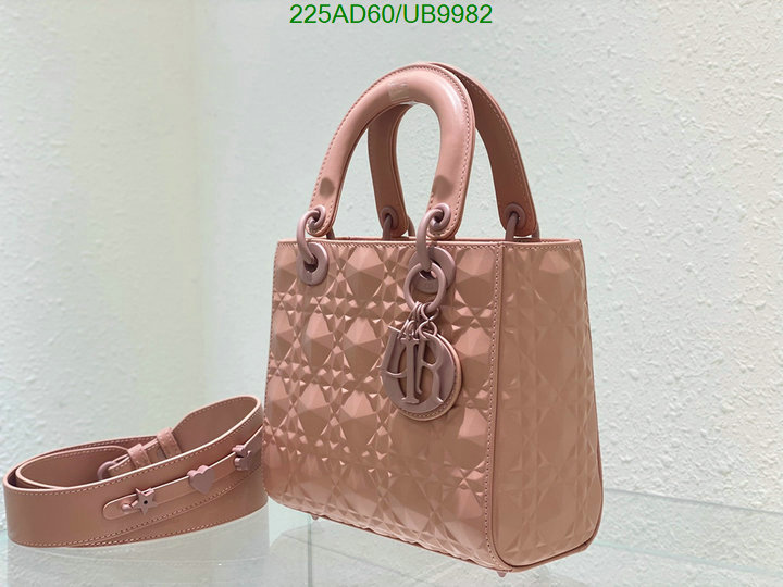 Dior-Bag-Mirror Quality Code: UB9982 $: 225USD