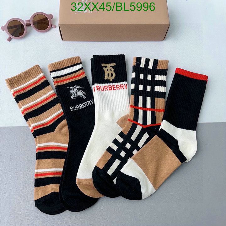 Burberry-Sock Code: BL5996 $: 32USD