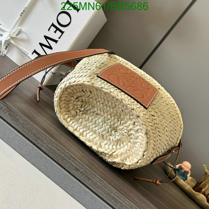 Loewe-Bag-Mirror Quality Code: BB5686 $: 225USD