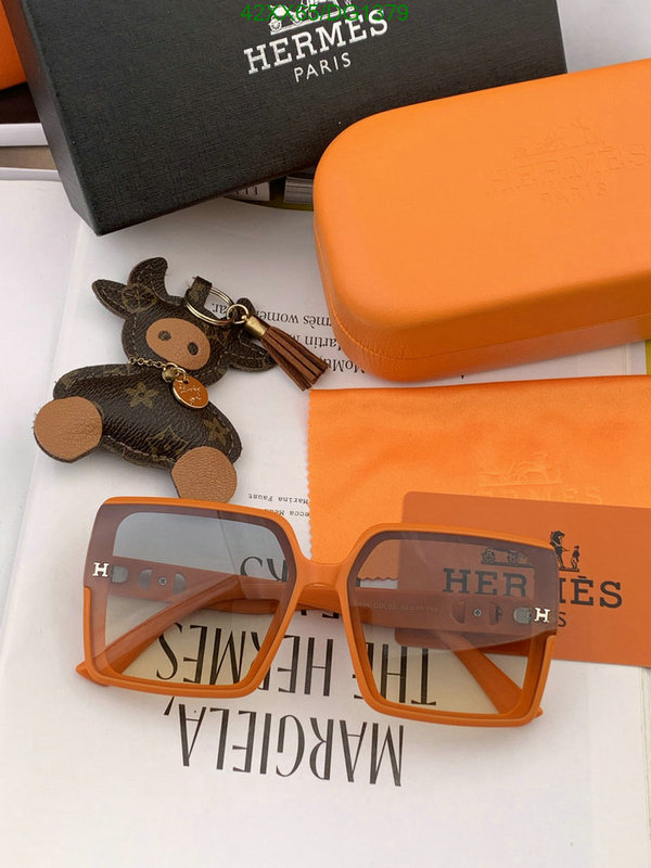 Hermes-Glasses Code: DG1379 $: 42USD