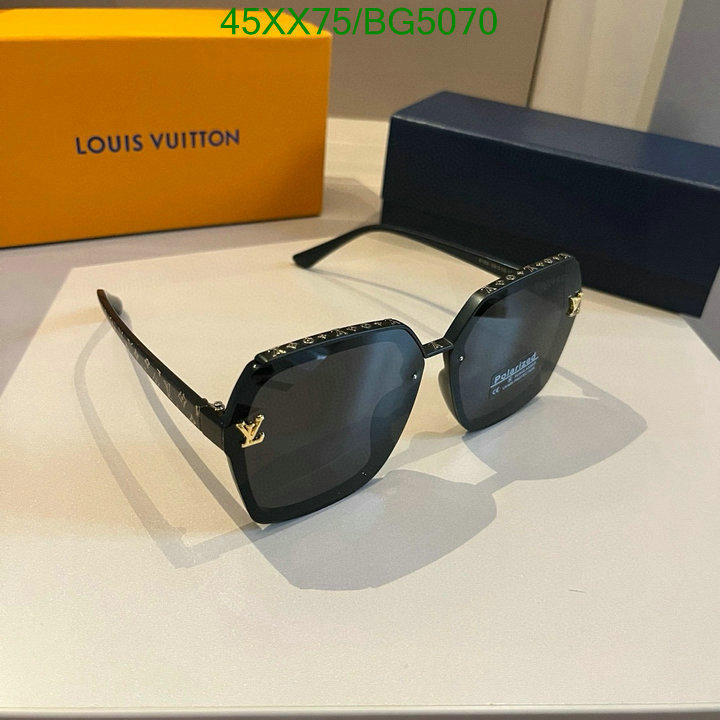 LV-Glasses Code: BG5070 $: 45USD