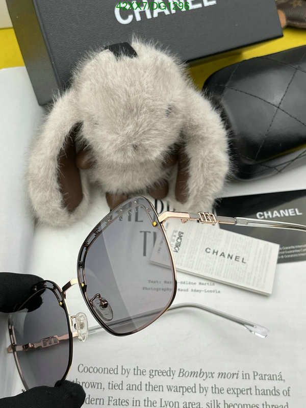 Chanel-Glasses Code: DG1296 $: 42USD