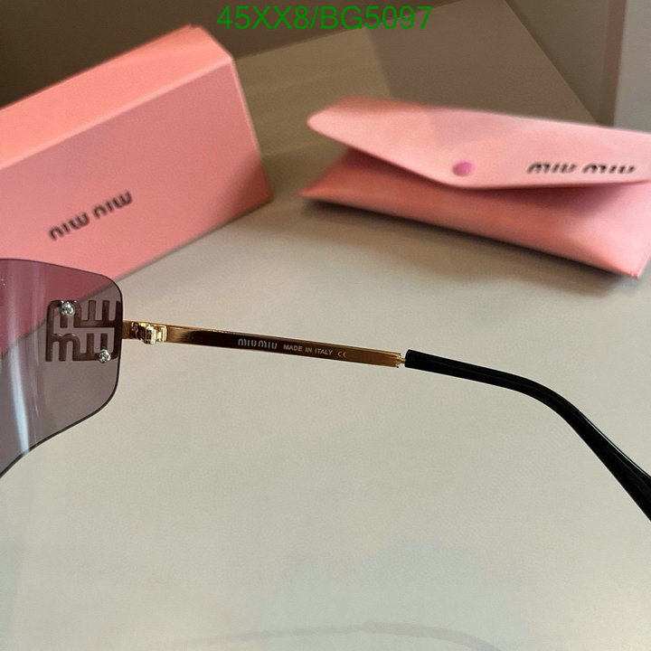 MiuMiu-Glasses Code: BG5097 $: 45USD