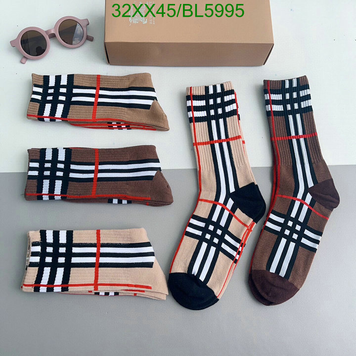 Burberry-Sock Code: BL5995 $: 32USD