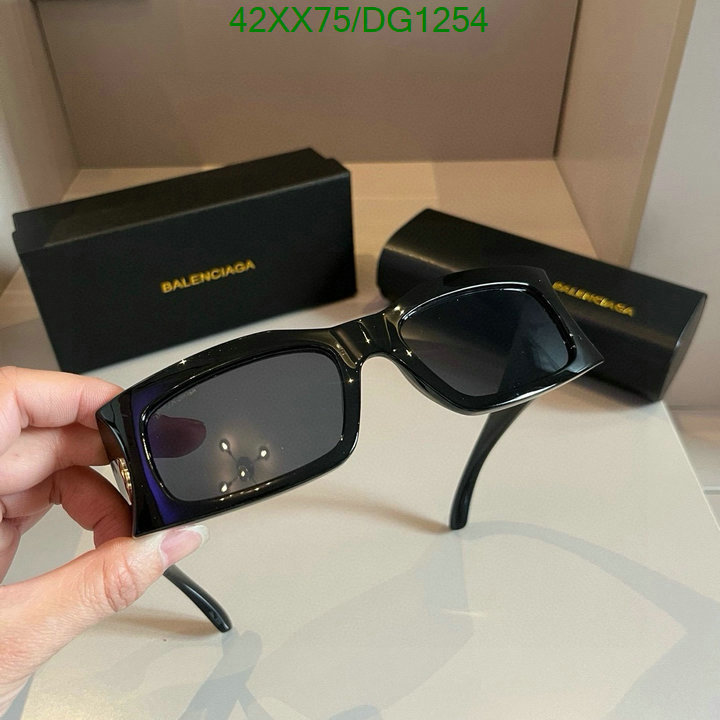 Balenciaga-Glasses Code: DG1254 $: 42USD