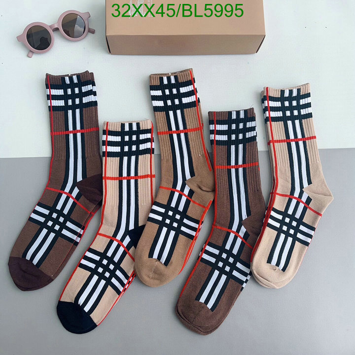 Burberry-Sock Code: BL5995 $: 32USD