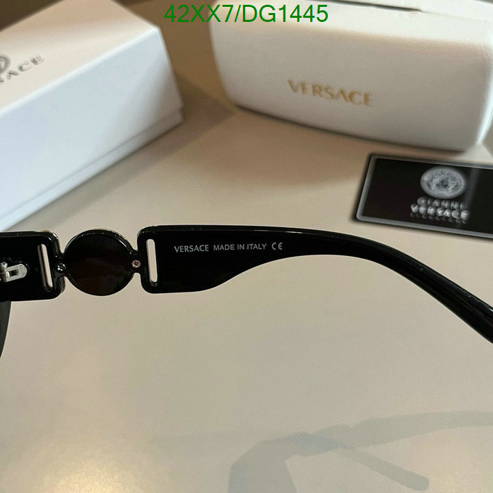 Versace-Glasses Code: DG1445 $: 42USD