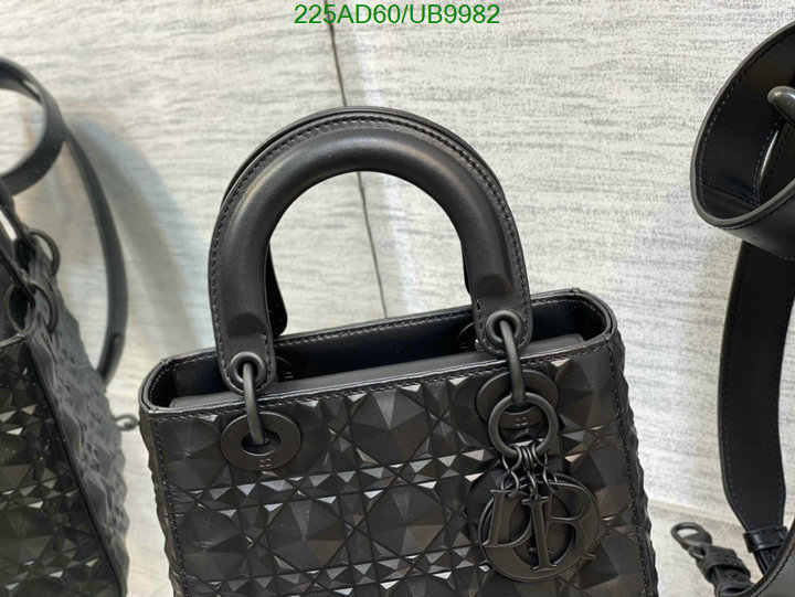 Dior-Bag-Mirror Quality Code: UB9982 $: 225USD