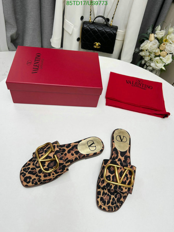 Valentino-Women Shoes Code: US9773