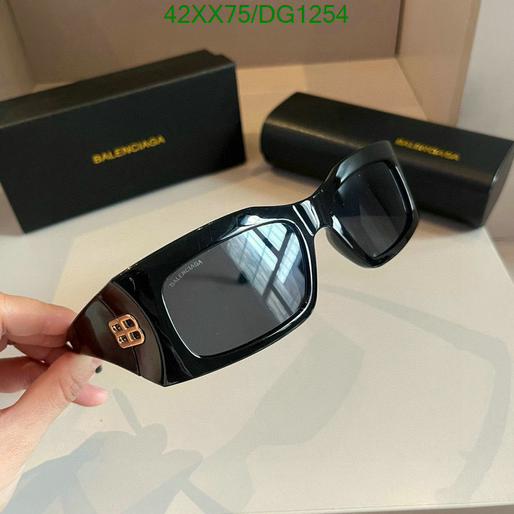 Balenciaga-Glasses Code: DG1254 $: 42USD