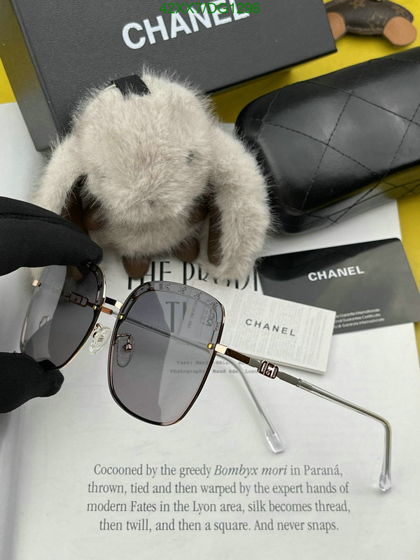 Chanel-Glasses Code: DG1296 $: 42USD