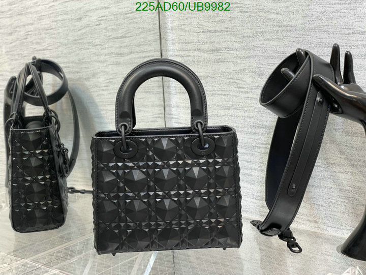 Dior-Bag-Mirror Quality Code: UB9982 $: 225USD