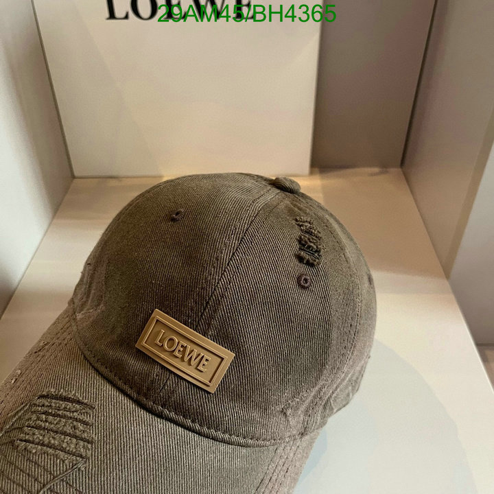 Loewe-Cap(Hat) Code: BH4365 $: 29USD