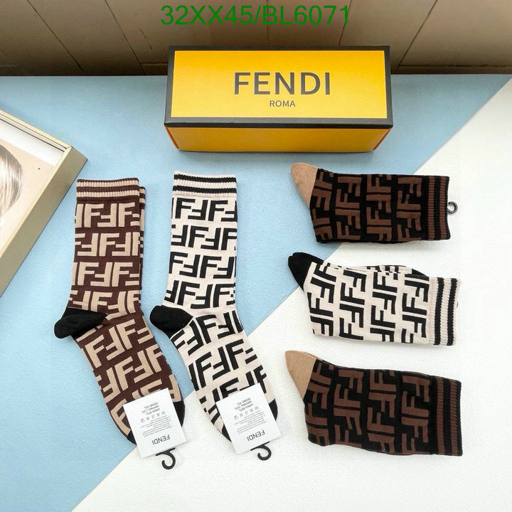 Fendi-Sock Code: BL6071 $: 32USD