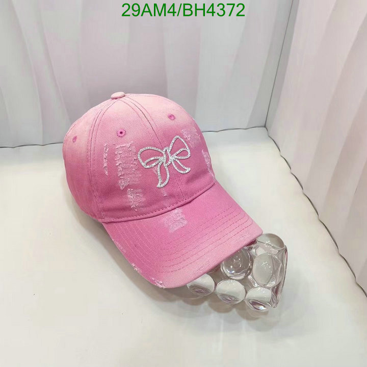 Miu Miu-Cap(Hat) Code: BH4372 $: 29USD