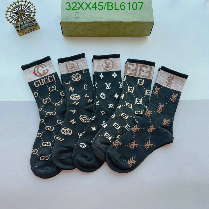 Gucci-Sock Code: BL6107 $: 32USD