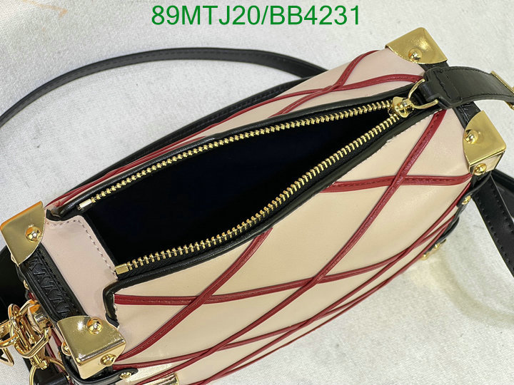 LV-Bag-4A Quality Code: BB4231 $: 89USD