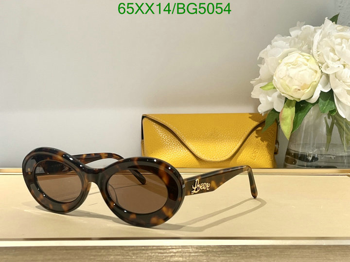 Loewe-Glasses Code: BG5054 $: 65USD