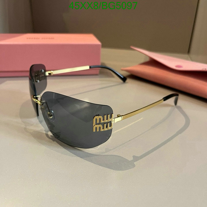 MiuMiu-Glasses Code: BG5097 $: 45USD