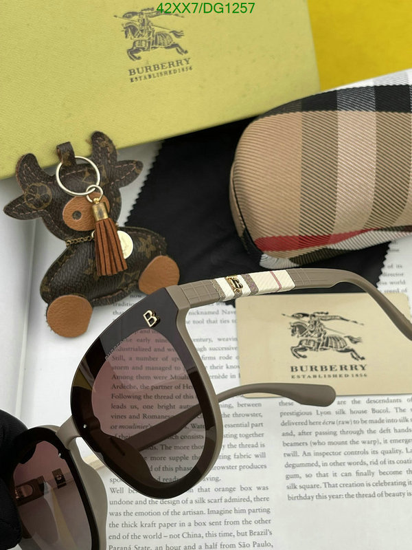 Burberry-Glasses Code: DG1257 $: 42USD