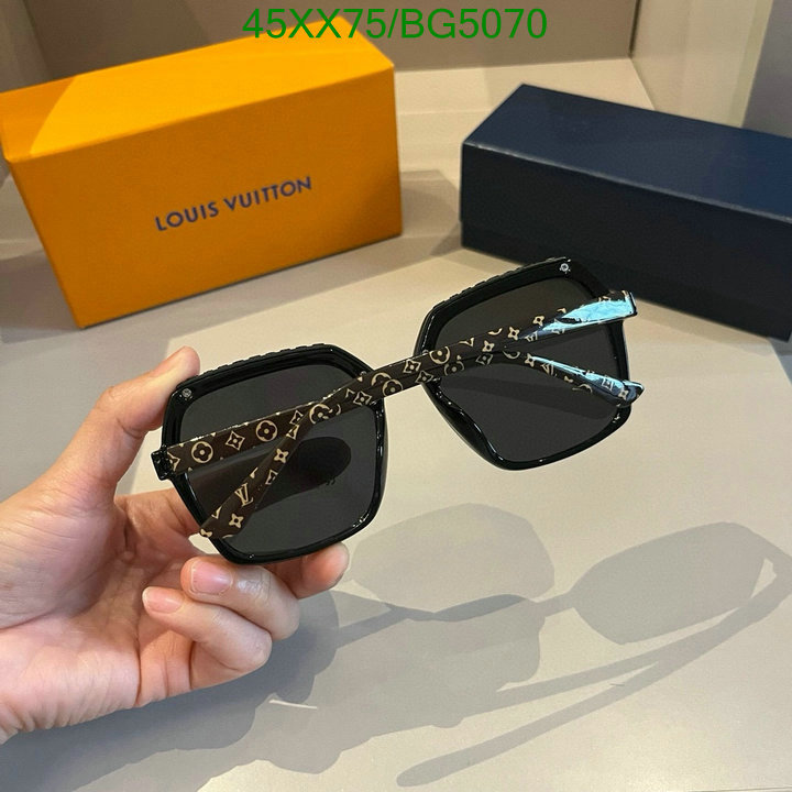 LV-Glasses Code: BG5070 $: 45USD