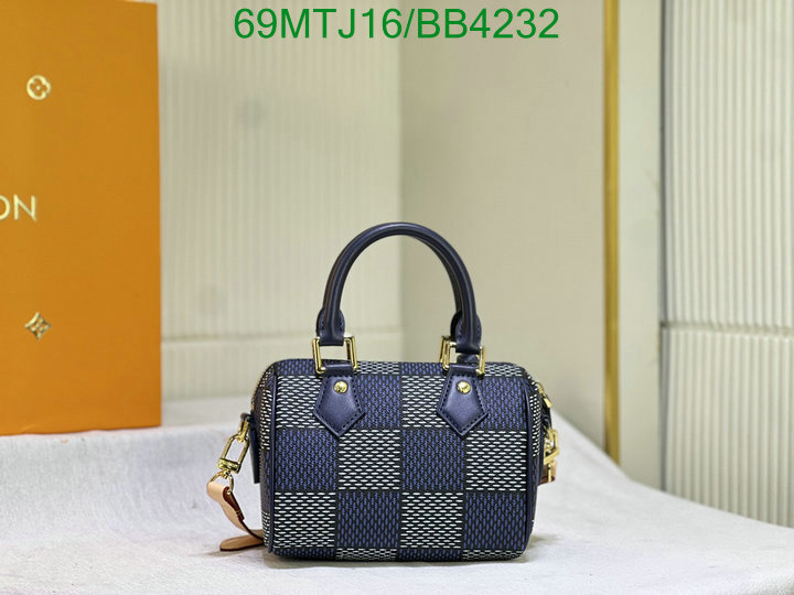 LV-Bag-4A Quality Code: BB4232 $: 69USD