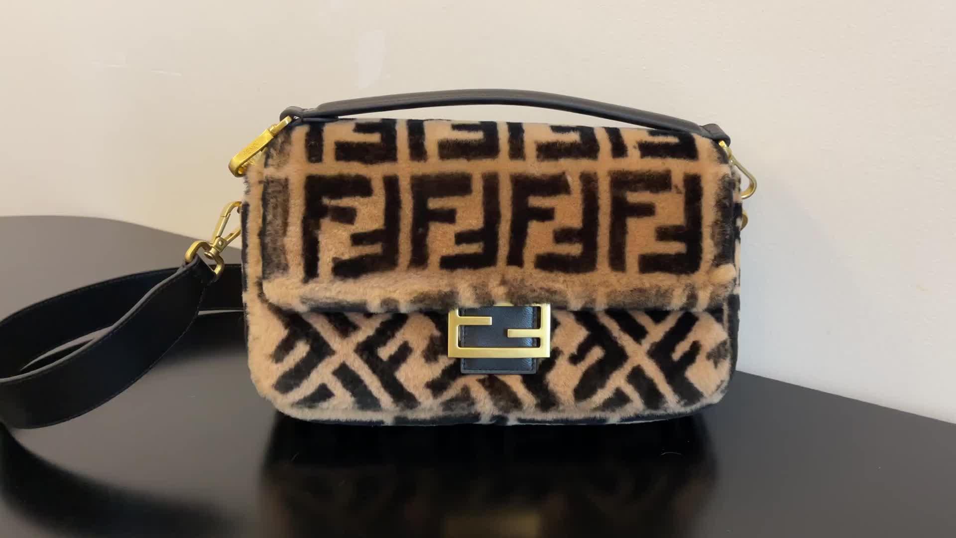 Fendi-Bag-Mirror Quality Code: HB933 $: 219USD