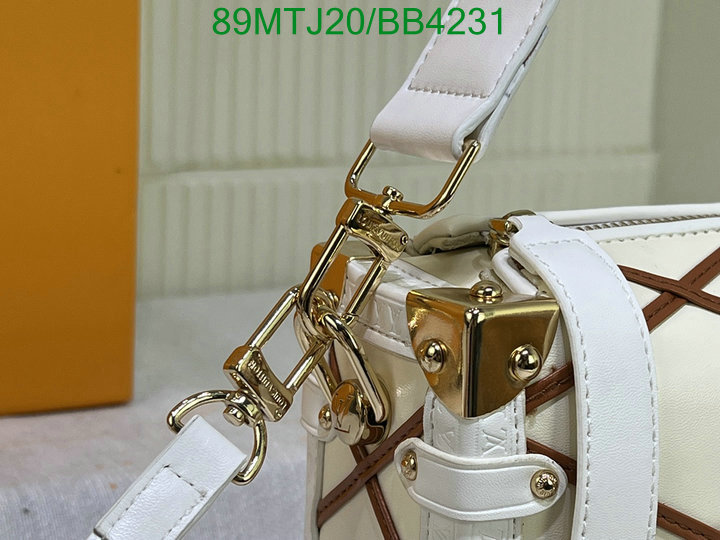 LV-Bag-4A Quality Code: BB4231 $: 89USD