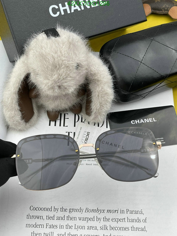 Chanel-Glasses Code: DG1296 $: 42USD