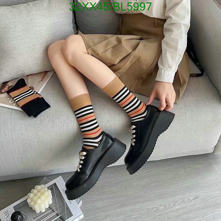 Burberry-Sock Code: BL5997 $: 32USD