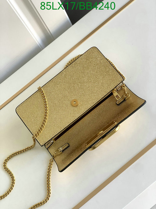 Valentino-Bag-4A Quality Code: BB4240 $: 85USD